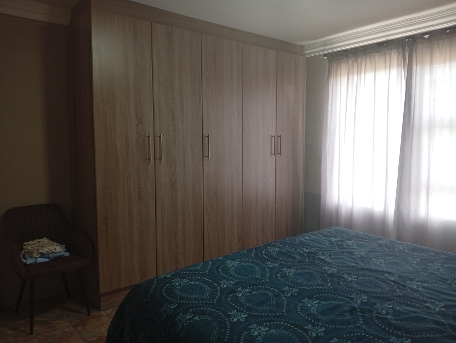 2 Bedroom Property for Sale in Vanes Estate Eastern Cape